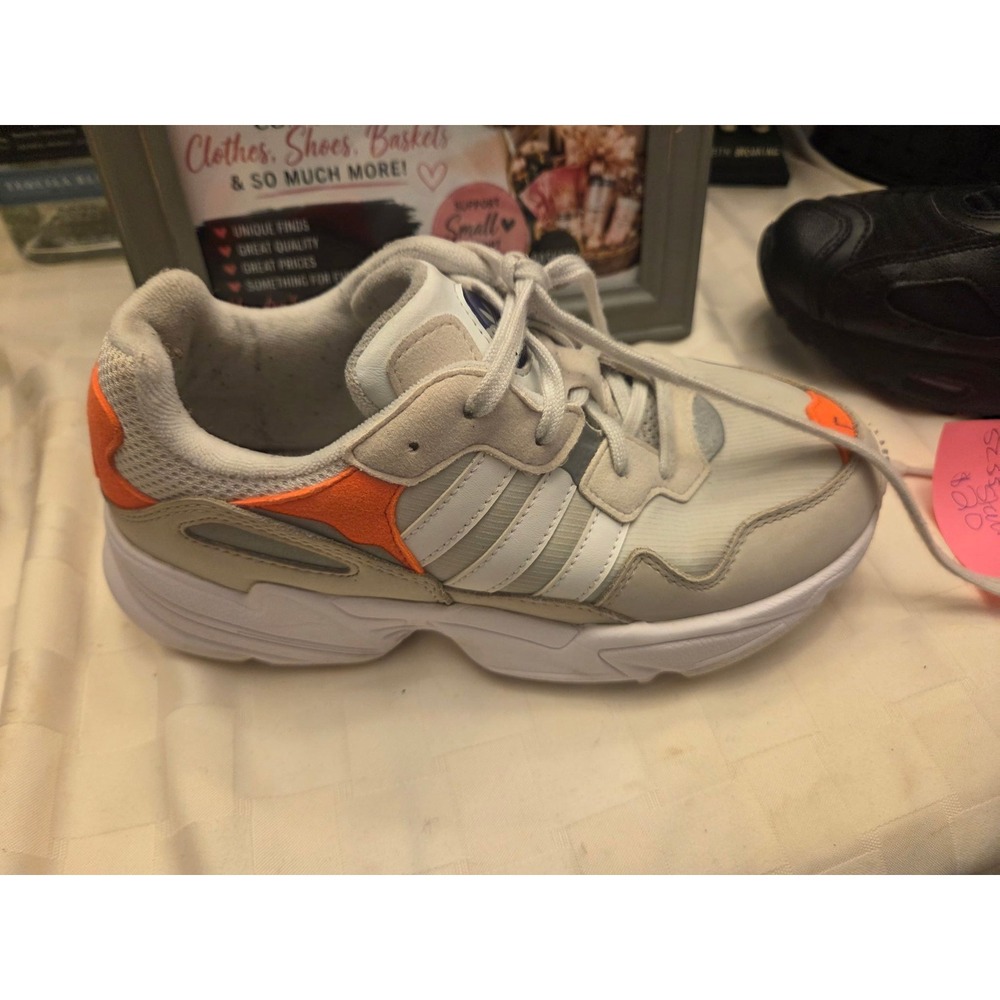 Beige orange adidas‎
